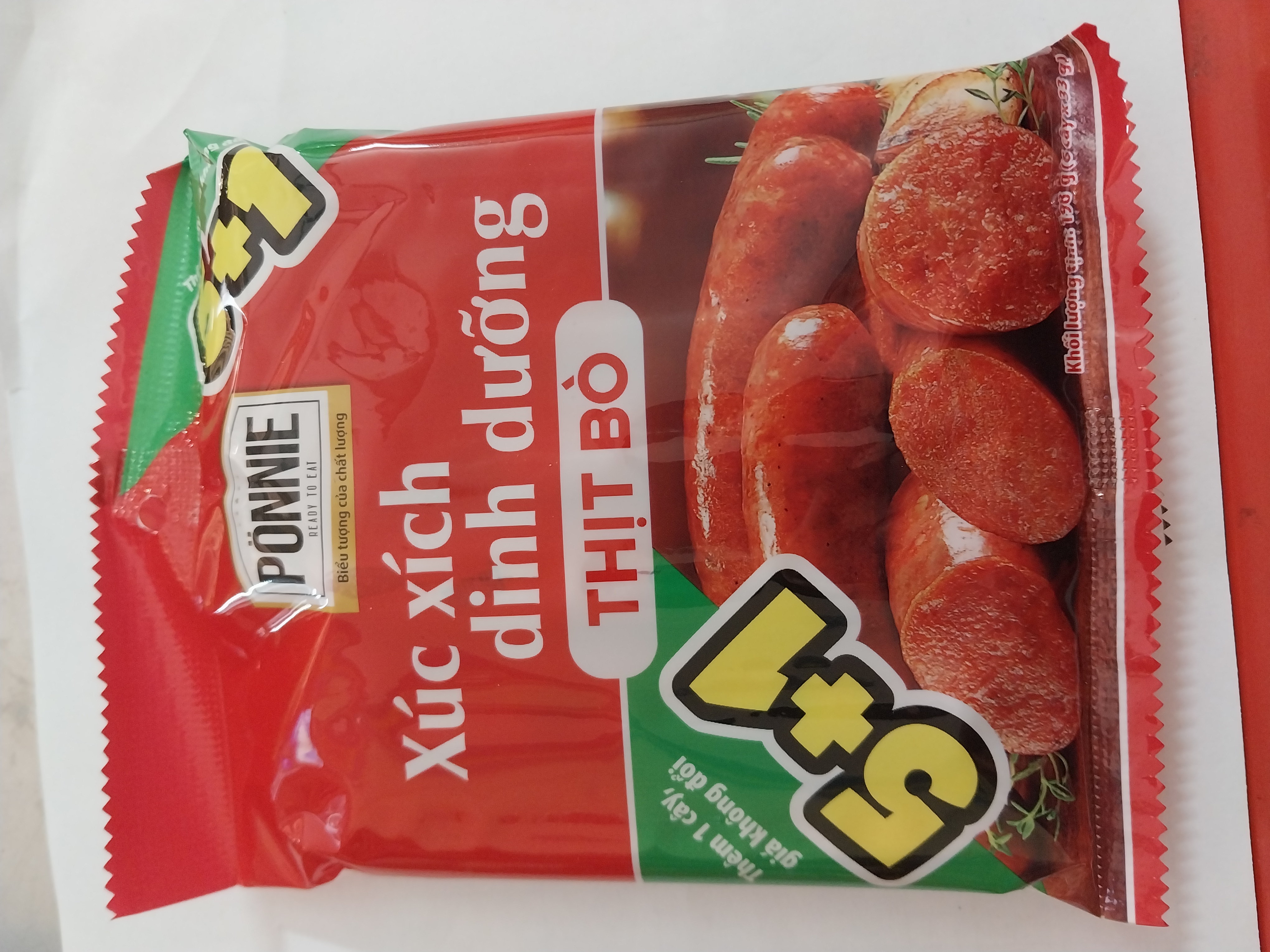 Xúc xích dinh dưỡng thịt bò