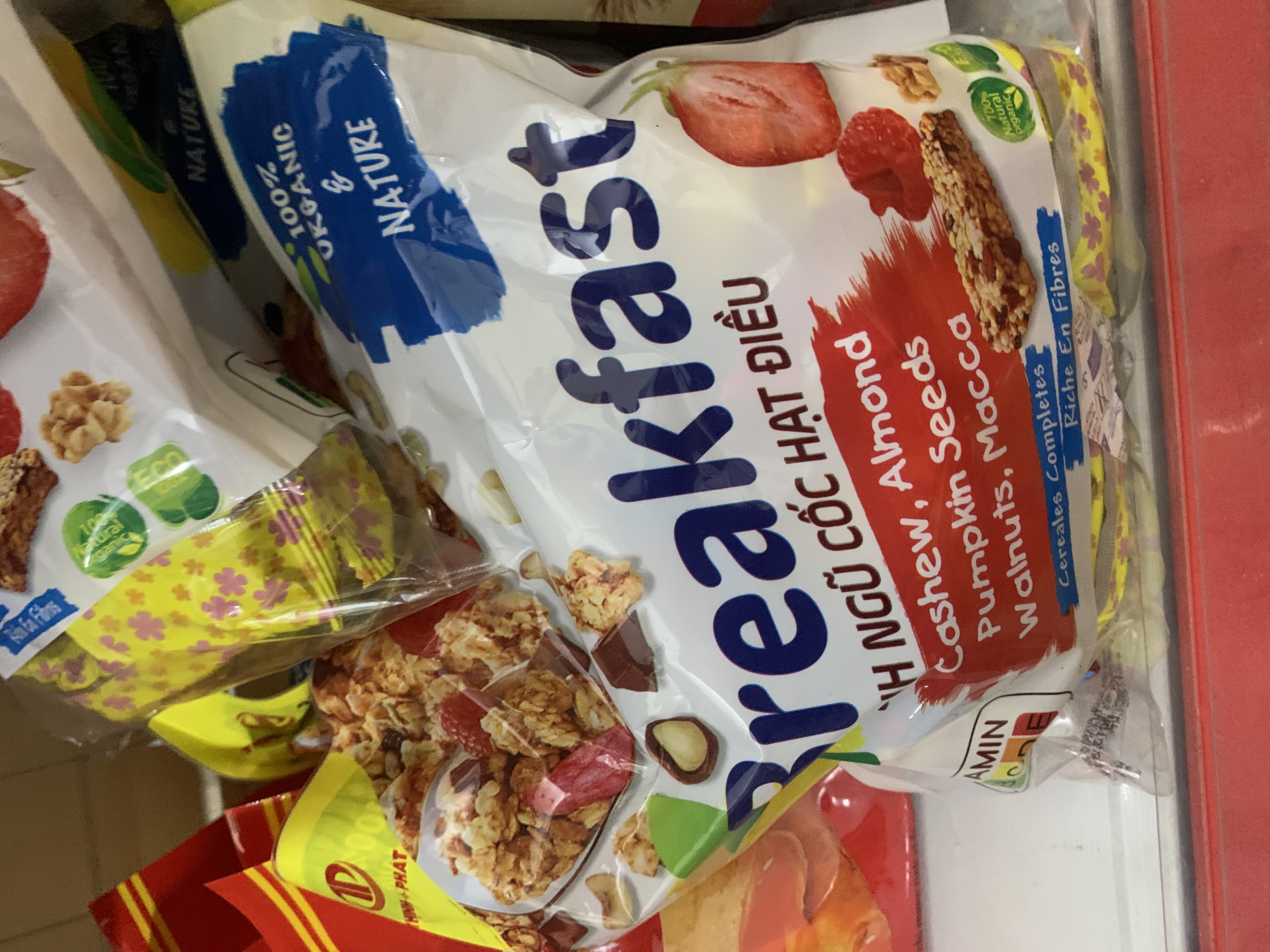 Bánh ngũ cốc hạt điều